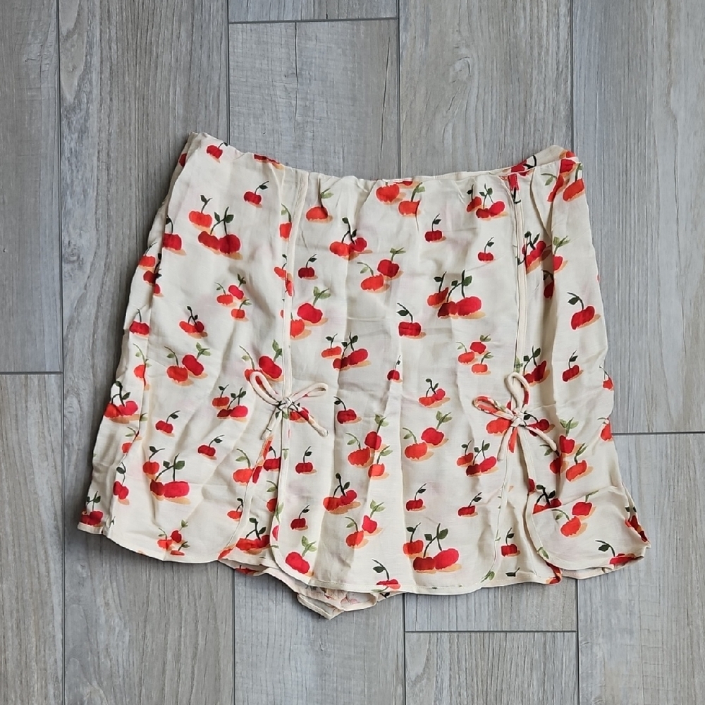 Farm Rio Skort - Picture 2 of 9